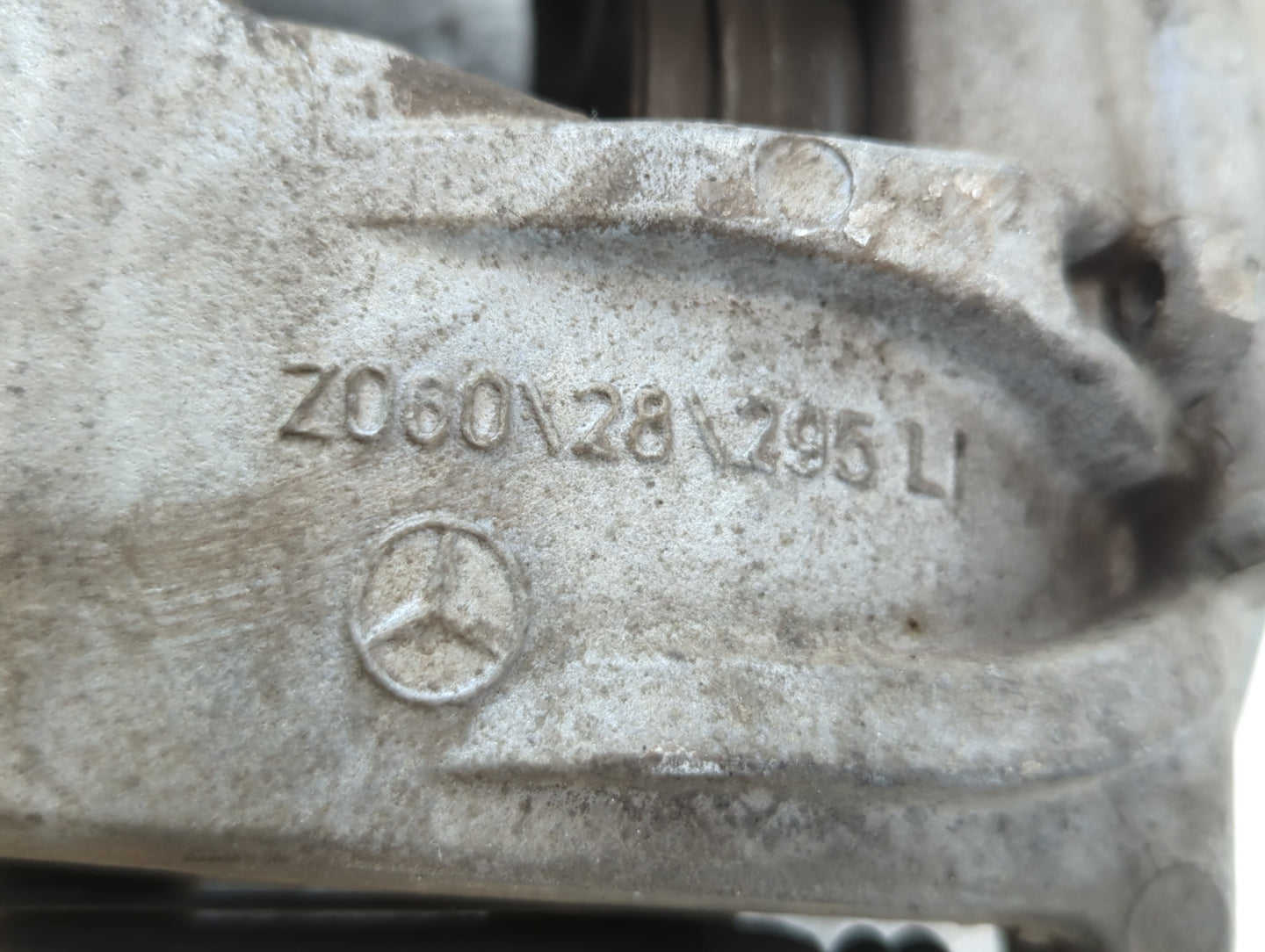 2007-2008 Mercedes-benz E350 Front Driver Left Brake Caliper - Oemusedautoparts1.com