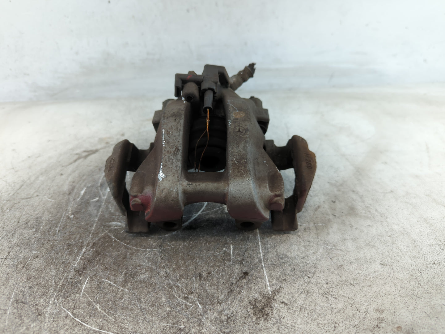 2006-2009 Mercedes-benz E350 Front Passenger Right Brake Caliper - Oemusedautoparts1.com