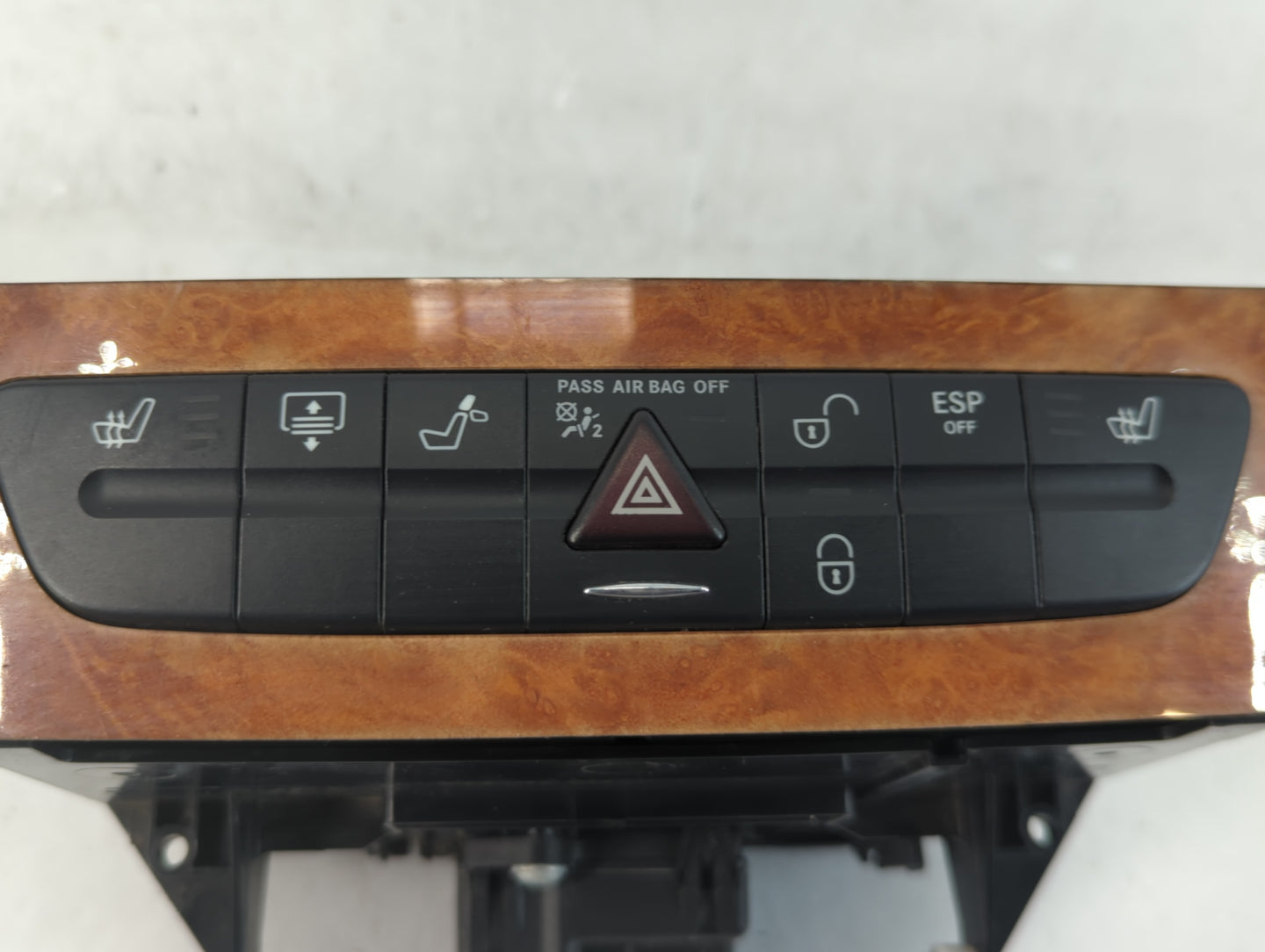 2008 Mercedes-Benz E350 Radio AM FM Cd Player Receiver Replacement P/N:8079A 09 Fits OEM Used Auto Parts - Oemusedautoparts1