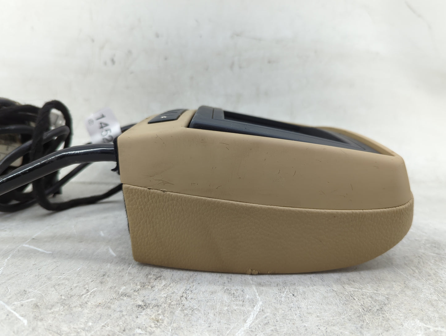 2007-2012 Mercedes-benz Gl450 Headrest Head Rest Front Driver Seat Tan - Oemusedautoparts1.com