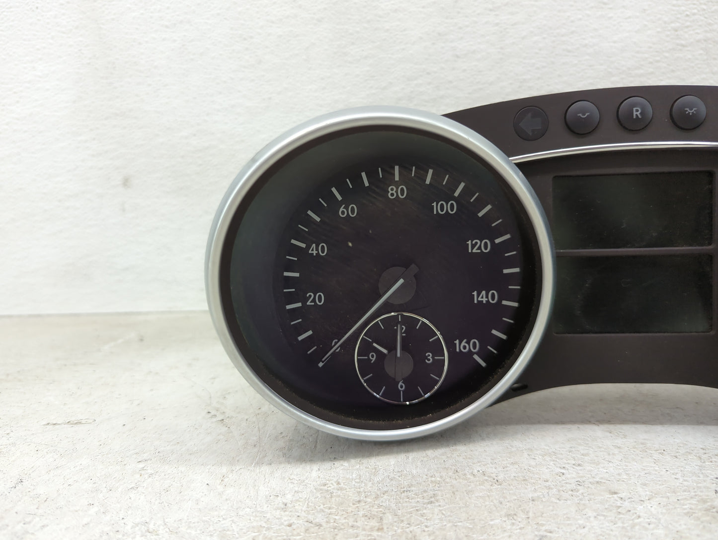 2008 Mercedes-Benz Gl450 Instrument Cluster Speedometer Gauges P/N:A2C53192044 A1645405647 Miles:132K Fits OEM Used Auto Par