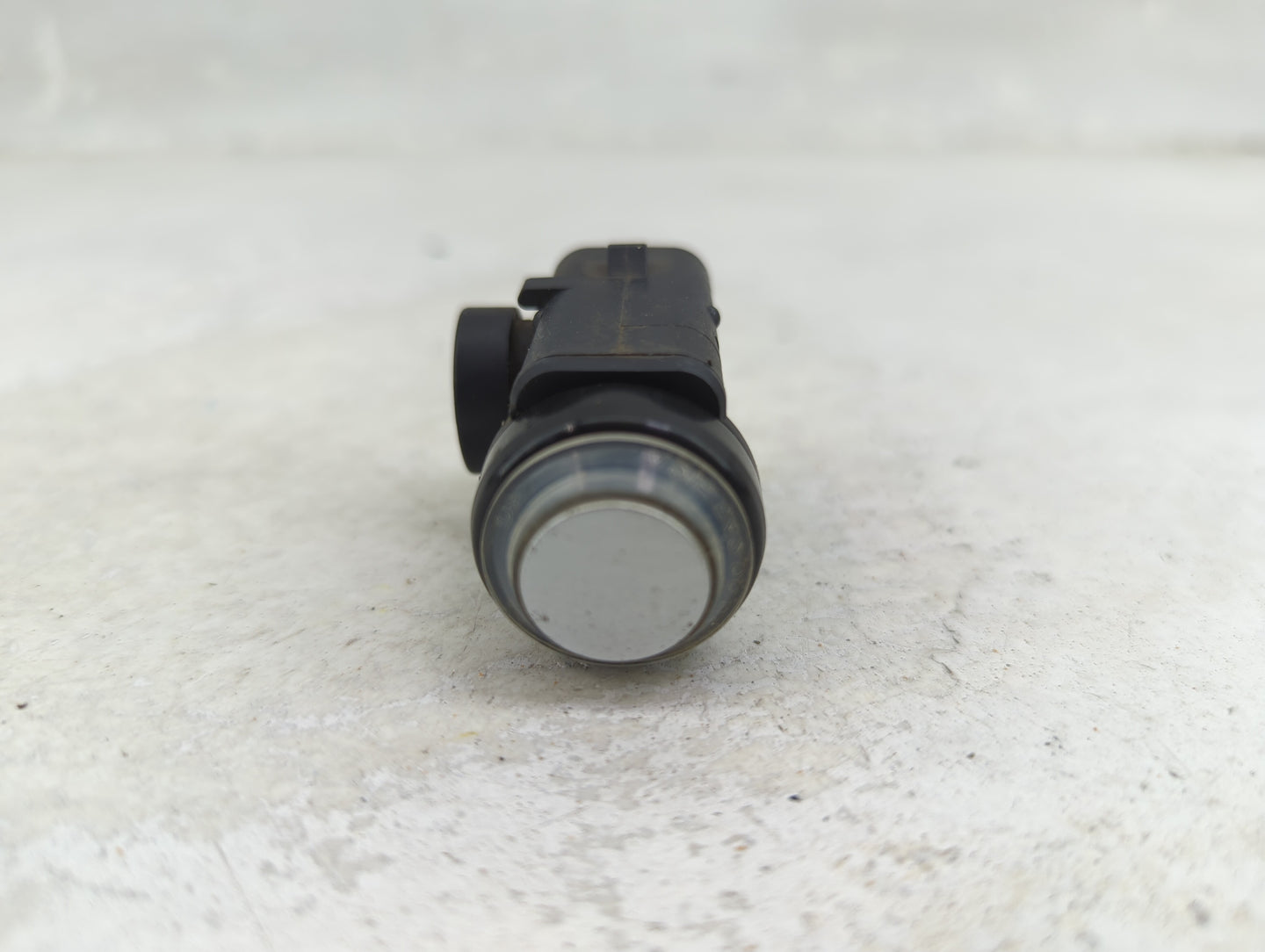 2008 Mercedes-benz Gl450 Front Park Assist Sensor Black 1457195 - Oemusedautoparts1.com
