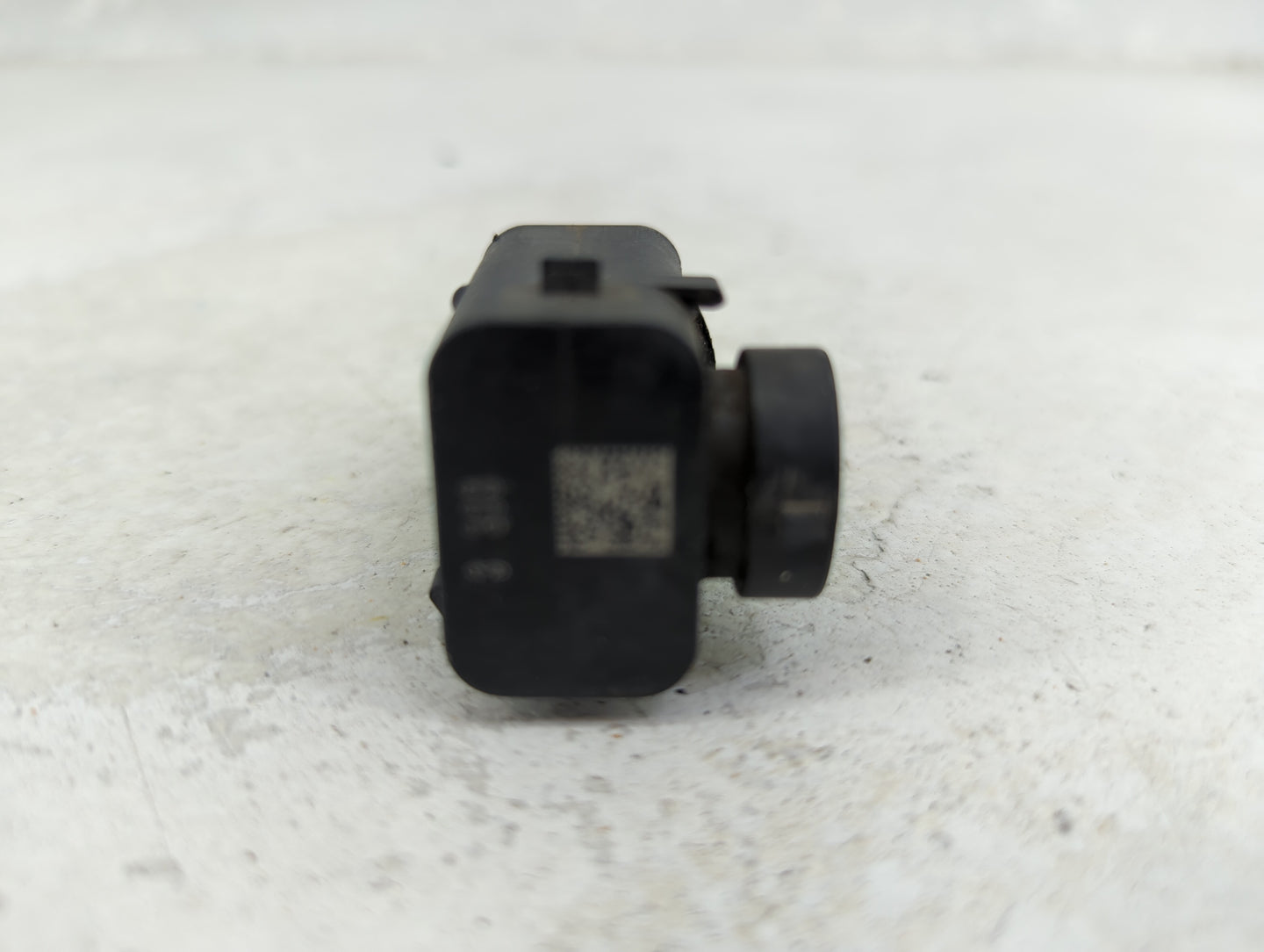 2008 Mercedes-benz Gl450 Front Park Assist Sensor Black 1457195 - Oemusedautoparts1.com