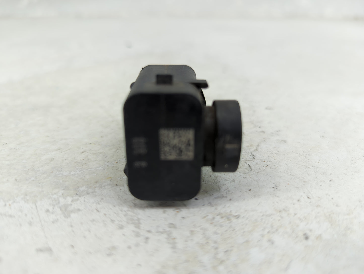 2008 Mercedes-benz Gl450 Front Park Assist Sensor Black 1457195 - Oemusedautoparts1.com