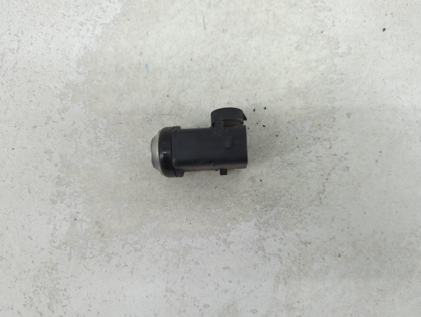2008 Mercedes-benz Gl450 Front Park Assist Sensor Black - Oemusedautoparts1.com