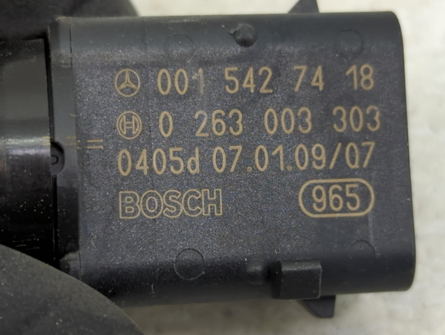2008 Mercedes-benz Gl450 Front Park Assist Sensor Black - Oemusedautoparts1.com