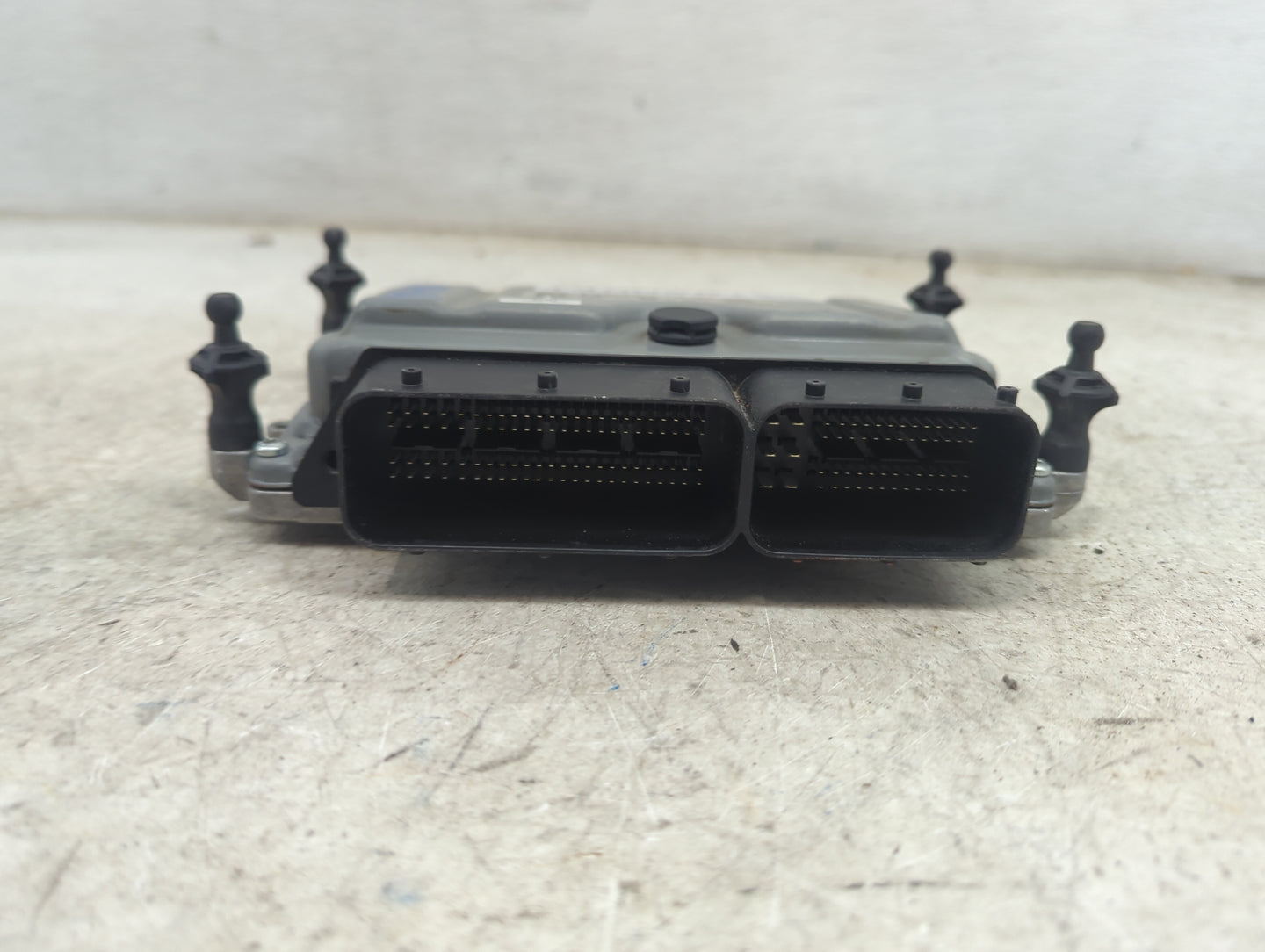 2008 Mercedes-Benz Gl450 PCM Engine Control Computer ECU ECM PCU OEM P/N:A 273 153 13 91 A 003 446 71 40, 0 261 209 380 Fits