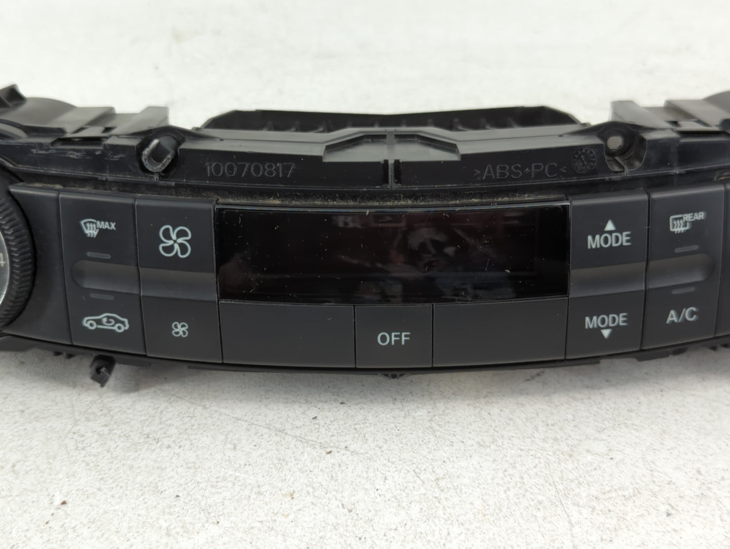 2008 Mercedes-Benz Mercedes E-Class Climate Control Module Temperature AC/Heater Replacement P/N:Q:0002 1308 211 830 2490 Fi