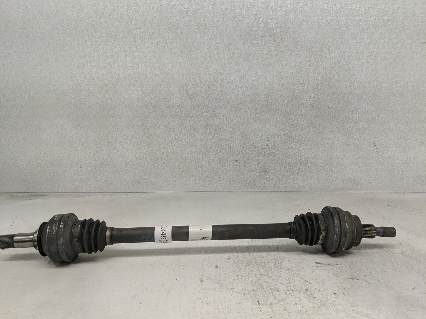 Mercedes-benz Ml Axle Shaft Front Driver Cv C/v - Oemusedautoparts1.com