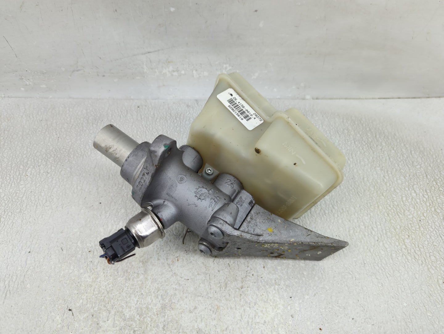 Mercedes-benz Ml250 Brake Master Cylinder 1311363 - Oemusedautoparts1.com