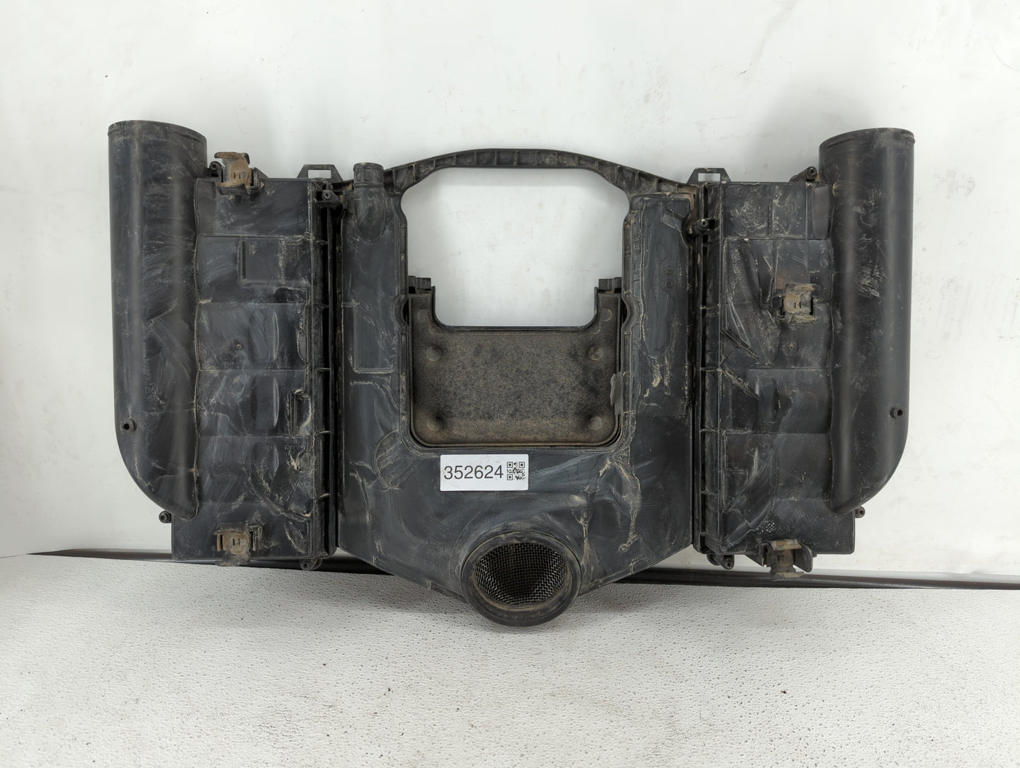2008 Mercedes-benz Ml250 Engine Cover - Oemusedautoparts1.com