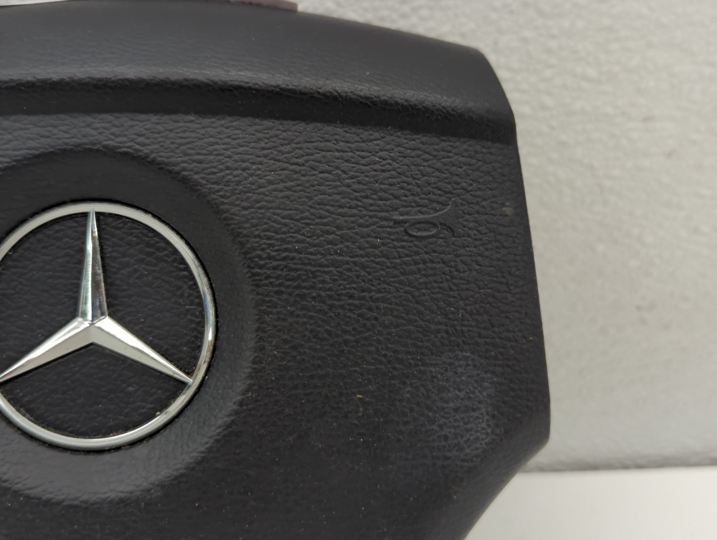 2006-2009 Mercedes-Benz Ml350 Air Bag Driver Left Steering Wheel Mounted P/N:A164 460 00 98 9116 Fits Fits 2006 2007 2008 20