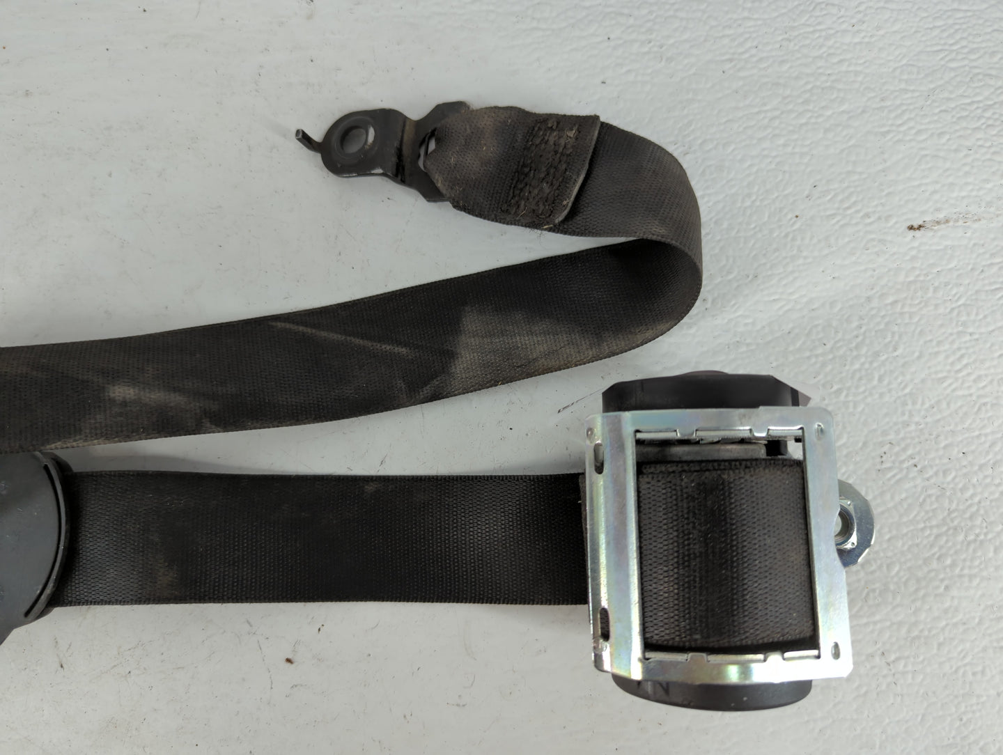 2007-2008 Mercedes-benz Ml350 Passenger Right Seat Belt Front Retractor 687133 - Oemusedautoparts1.com