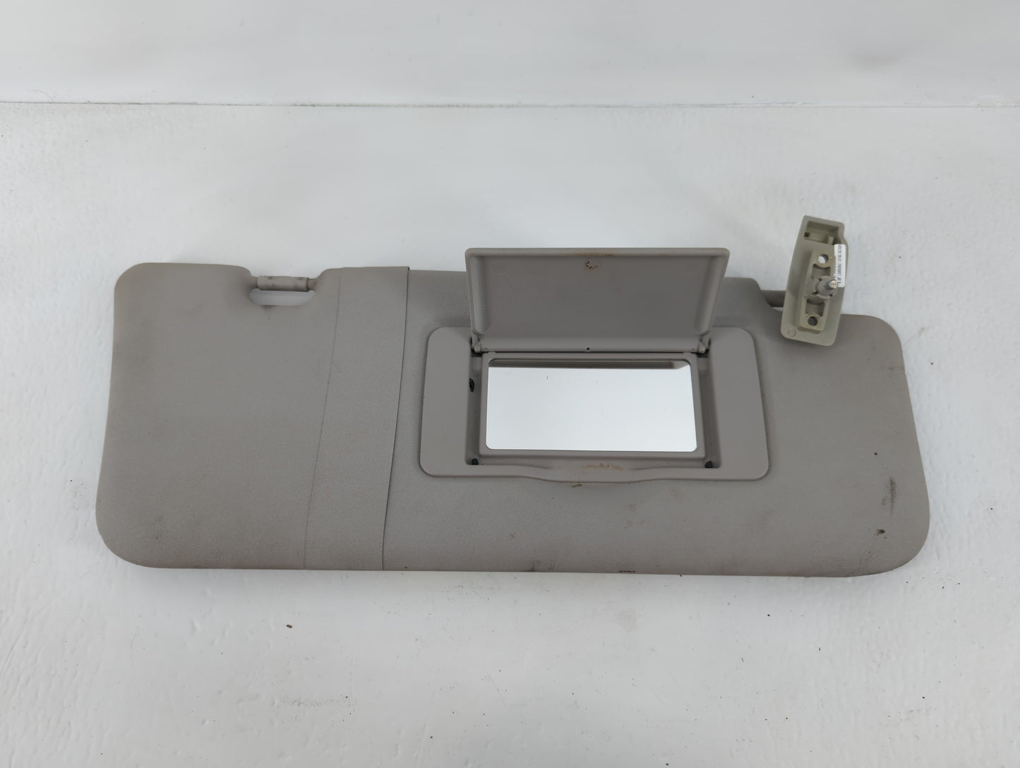 2006-2011 Mercedes-Benz Ml350 Sun Visor Shade Replacement Passenger Right Mirror Fits Fits 2006 2007 2008 2009 2010 2011 201
