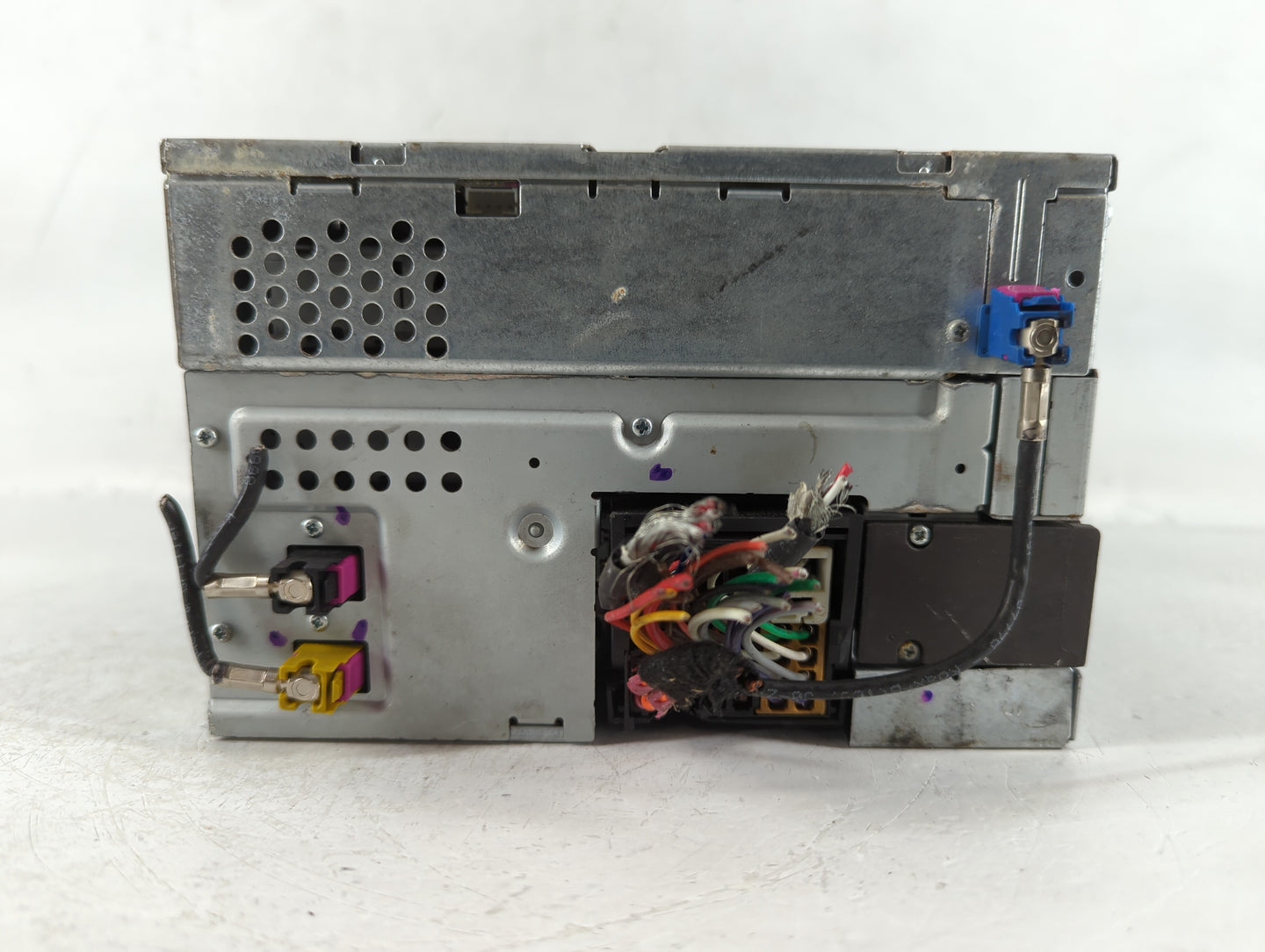2008 Mercedes-Benz Ml450 Radio AM FM Cd Player Receiver Replacement Fits Fits 2006 2007 OEM Used Auto Parts - Oemusedautopar