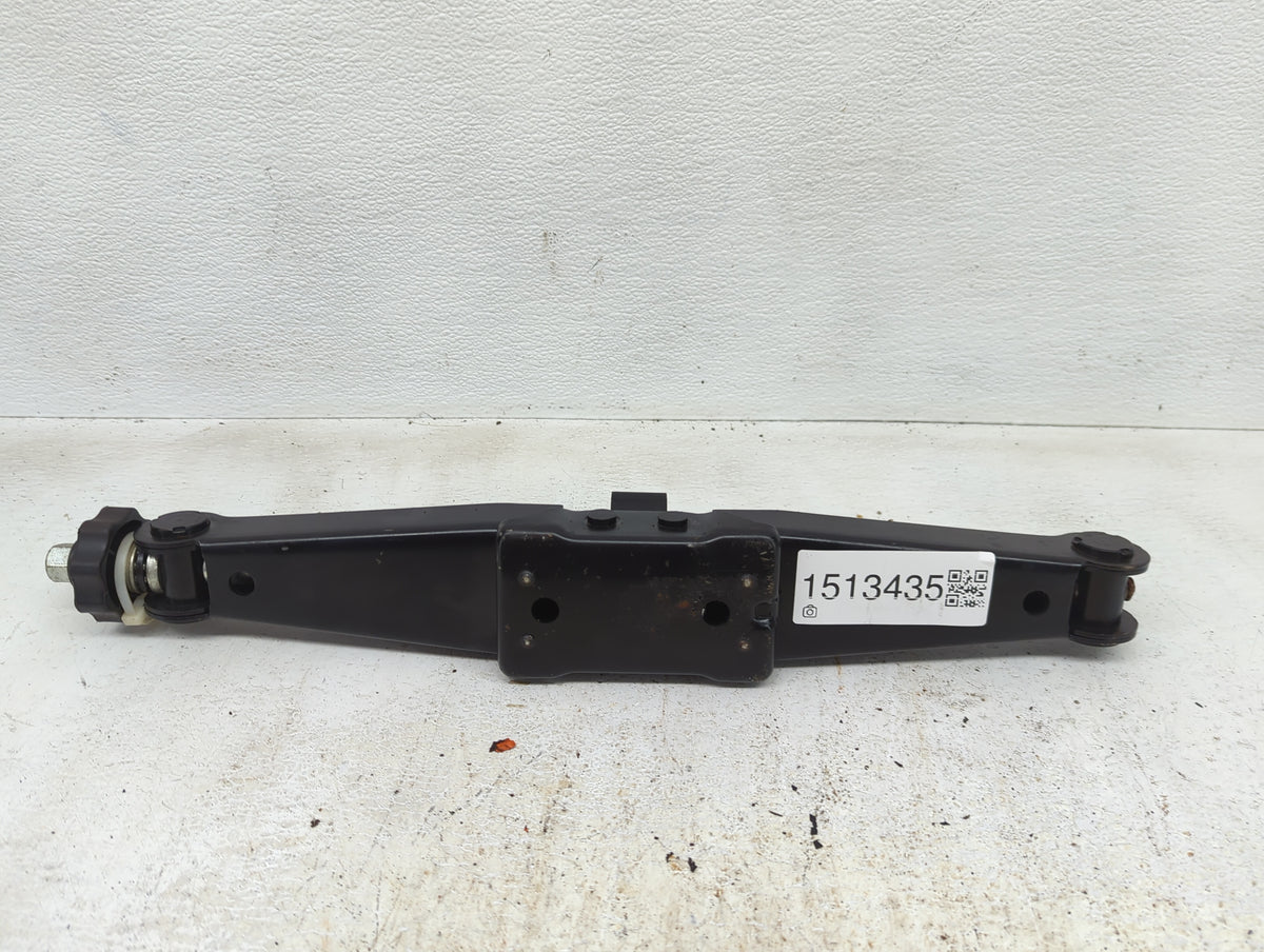 2008 Mercedes-benz R-class Spare Scissor Car Jack Black - Oemusedautoparts1.com
