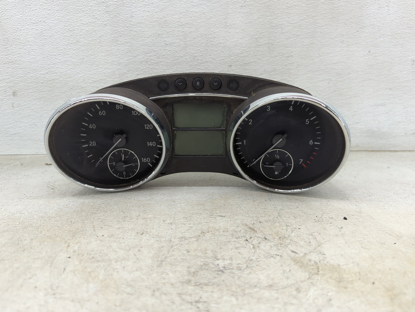 2008 Mercedes-Benz R350 Instrument Cluster Speedometer Gauges P/N:A2C53280888 Miles: Fits OEM Used Auto Parts - Oemusedautop