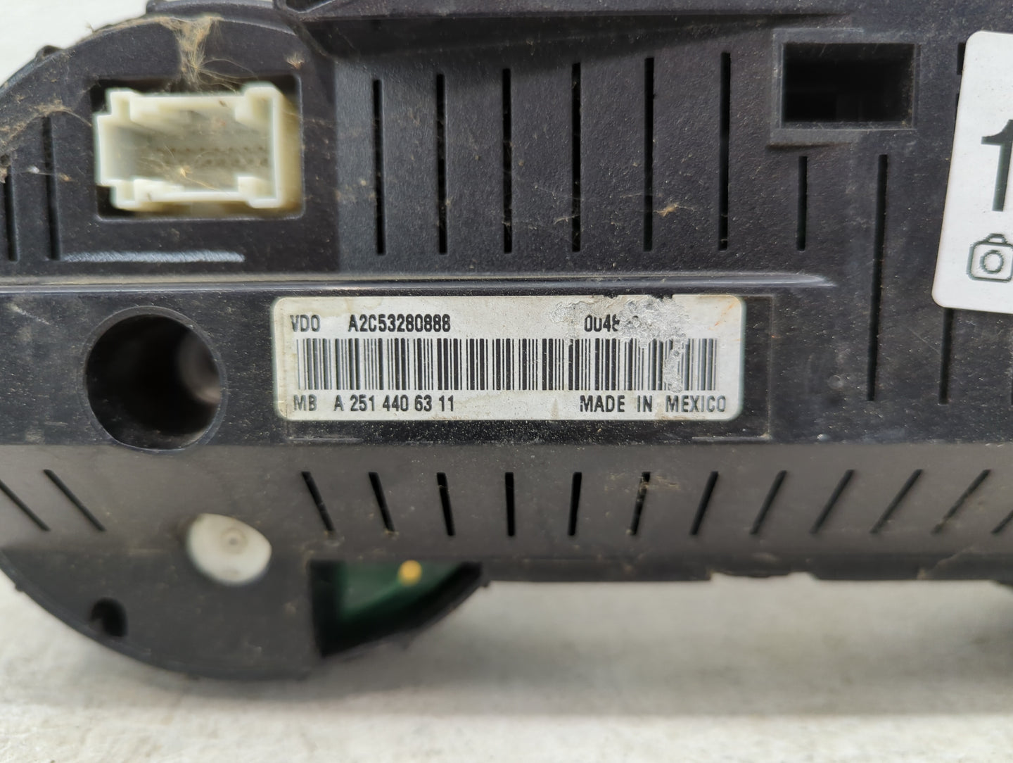 2008 Mercedes-Benz R350 Instrument Cluster Speedometer Gauges P/N:A2C53280888 Miles: Fits OEM Used Auto Parts - Oemusedautop
