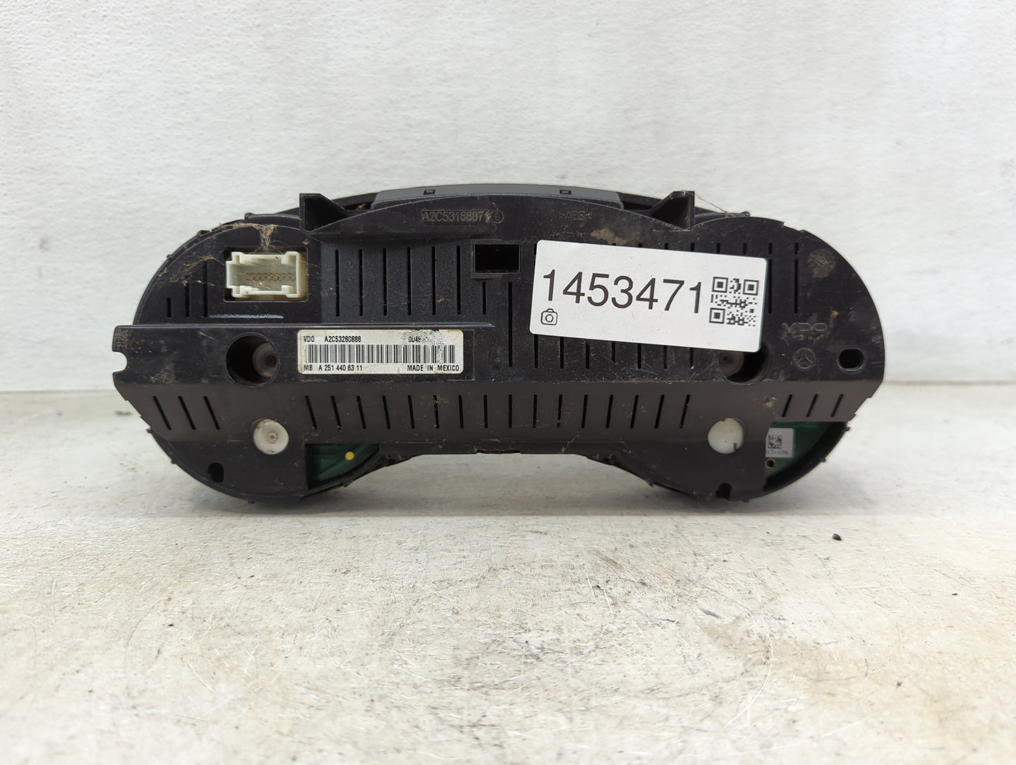 2008 Mercedes-Benz R350 Instrument Cluster Speedometer Gauges P/N:A2C53280888 Miles: Fits OEM Used Auto Parts - Oemusedautop