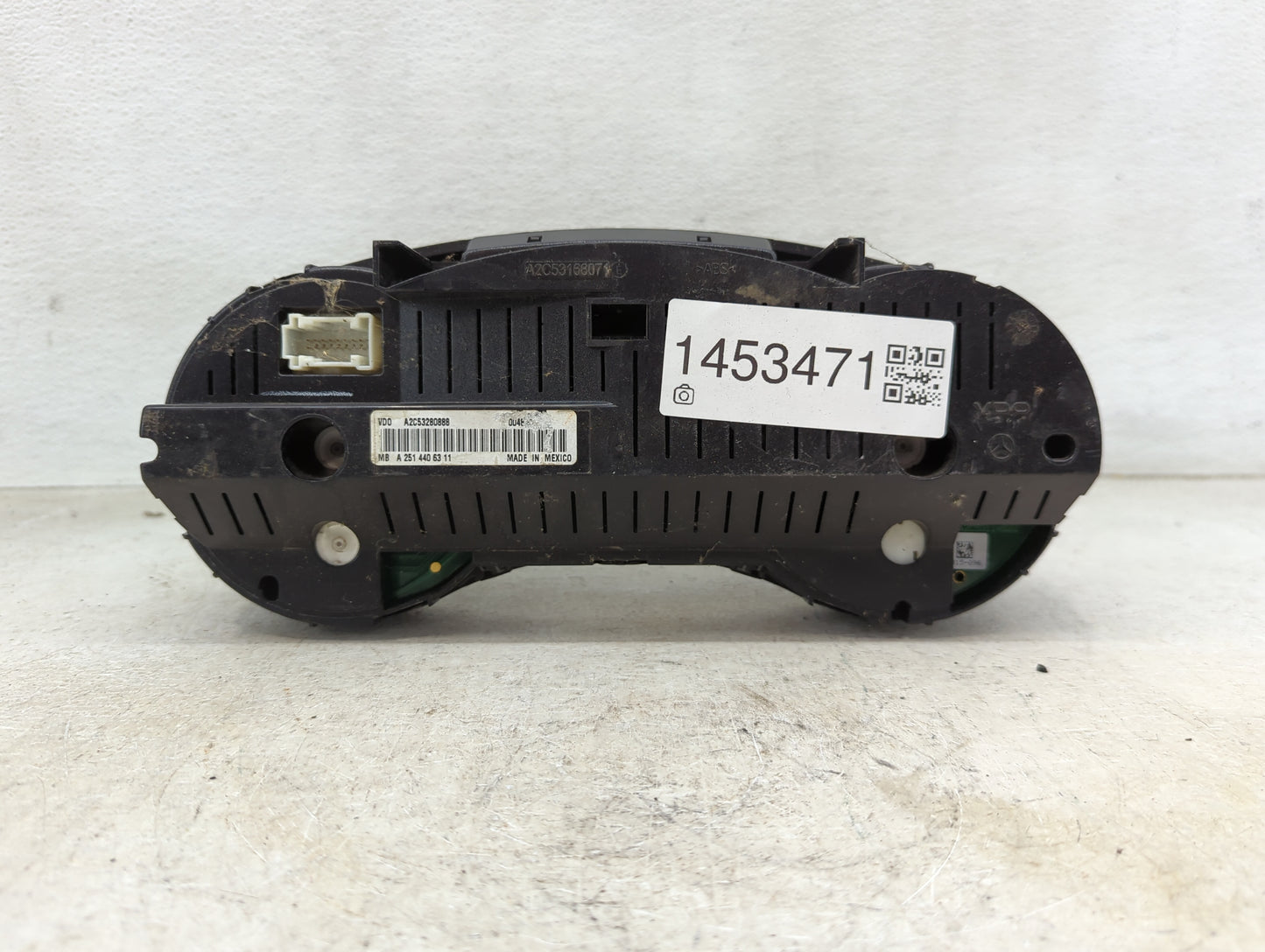 2008 Mercedes-Benz R350 Instrument Cluster Speedometer Gauges P/N:A2C53280888 Miles: Fits OEM Used Auto Parts - Oemusedautop