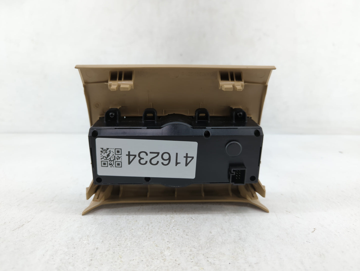 2006-2011 Mercedes-Benz R350 Climate Control Module Temperature AC/Heater Replacement P/N:A 164 820 95 89 Fits OEM Used Auto