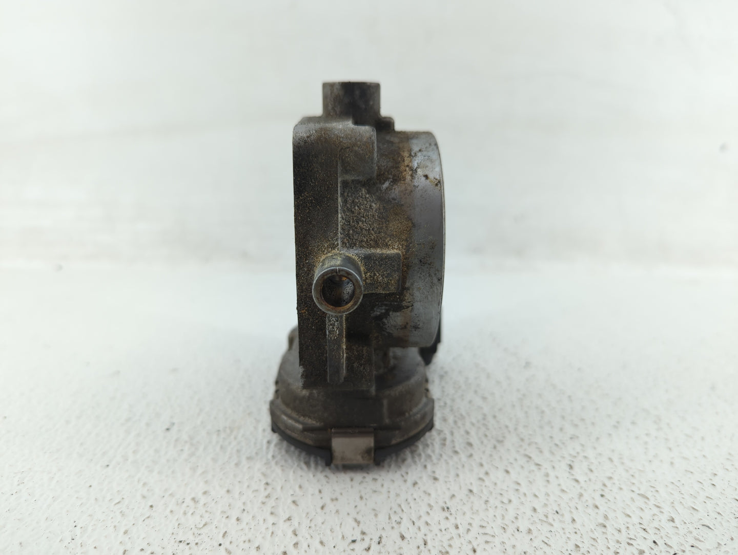 2006-2011 Mercedes-Benz R350 Throttle Body P/N:A 113 141 01 25 1131410125 Fits OEM Used Auto Parts - Oemusedautoparts1.com