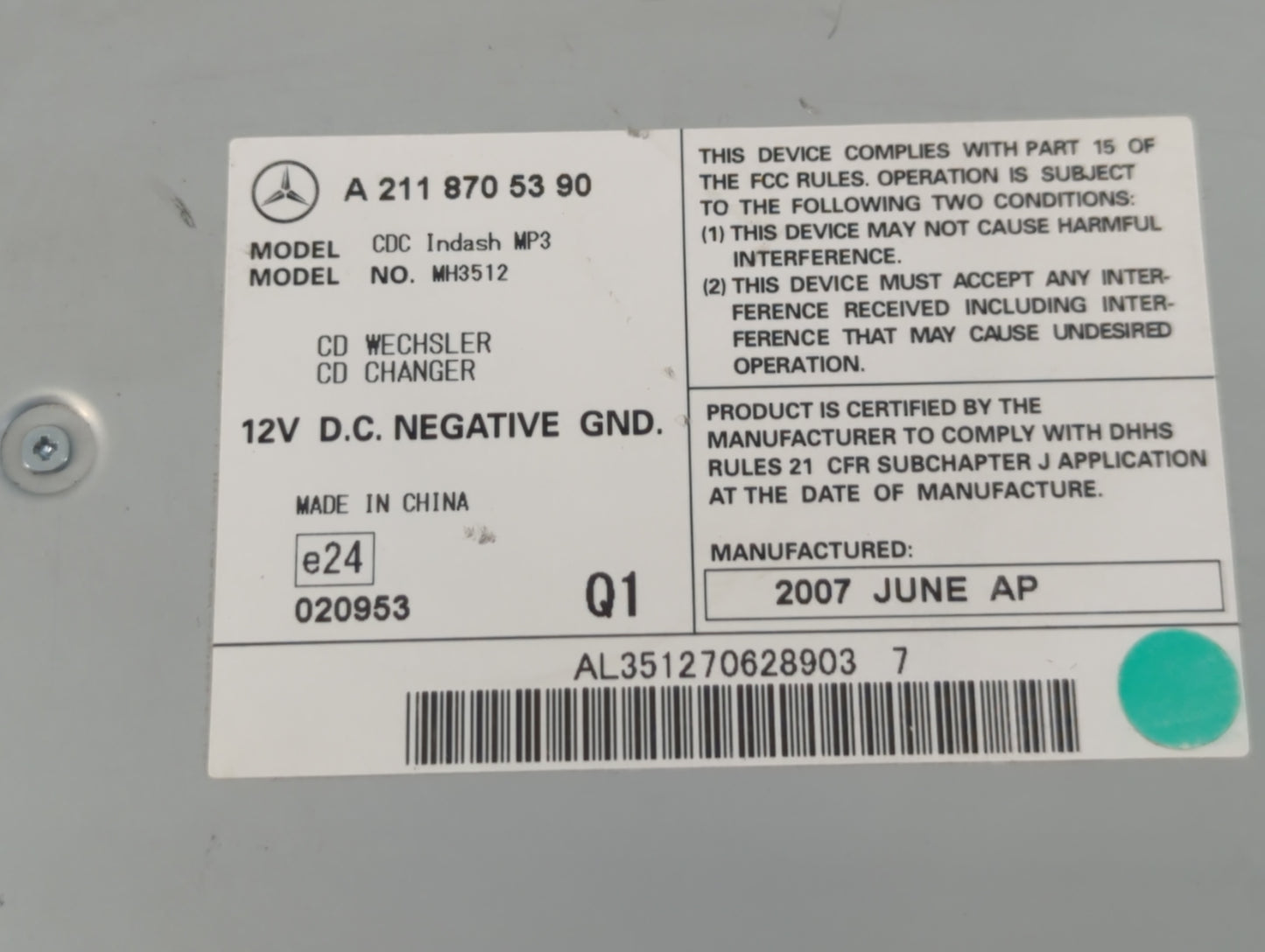 2006-2013 Mercedes-Benz R350 Radio AM FM Cd Player Receiver Replacement P/N:A 211 870 53 90 Fits OEM Used Auto Parts - Oemus