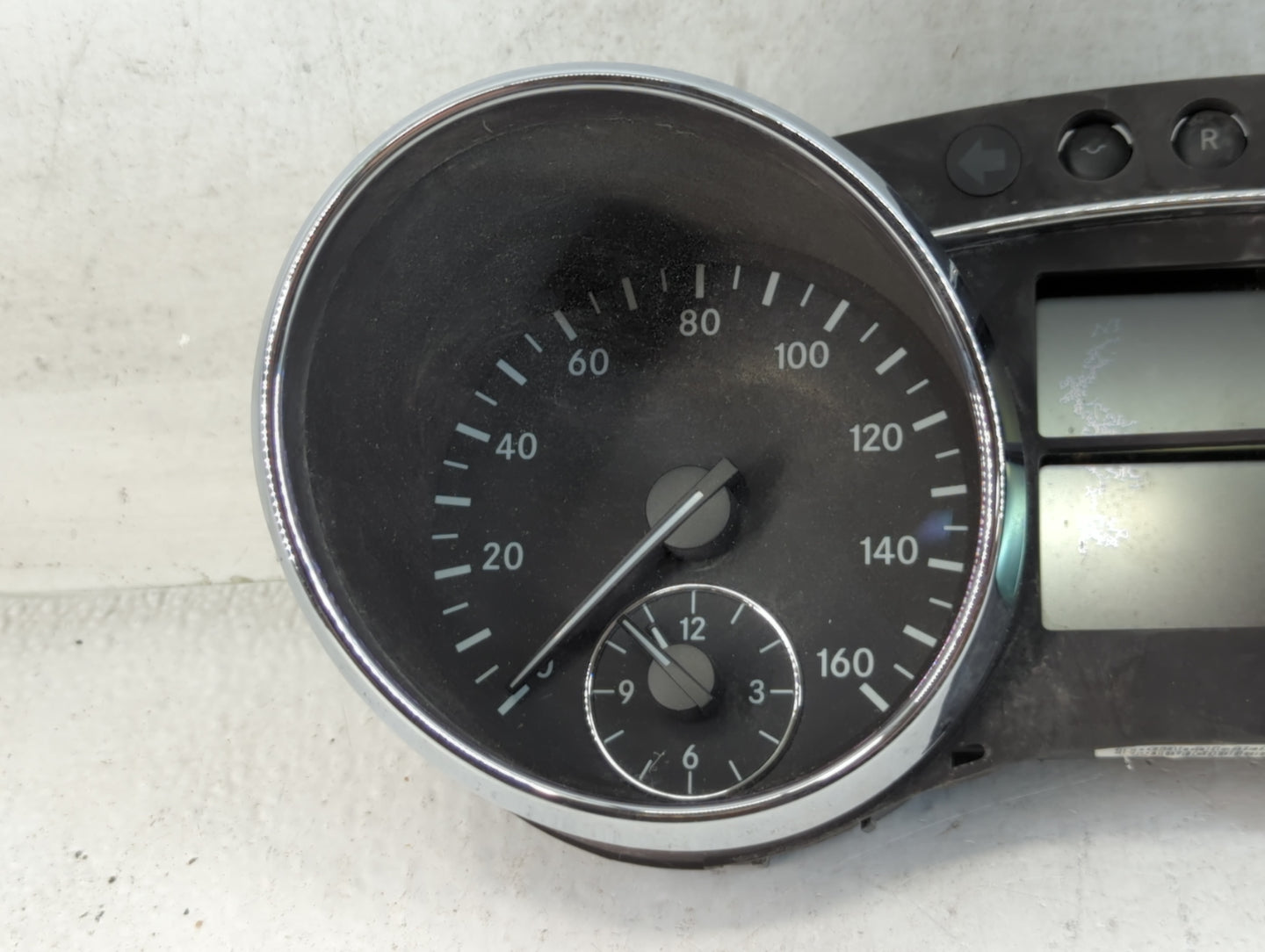 2008 Mercedes-Benz R350 Instrument Cluster Speedometer Gauges P/N:A251 540 34 48 Fits OEM Used Auto Parts - Oemusedautoparts