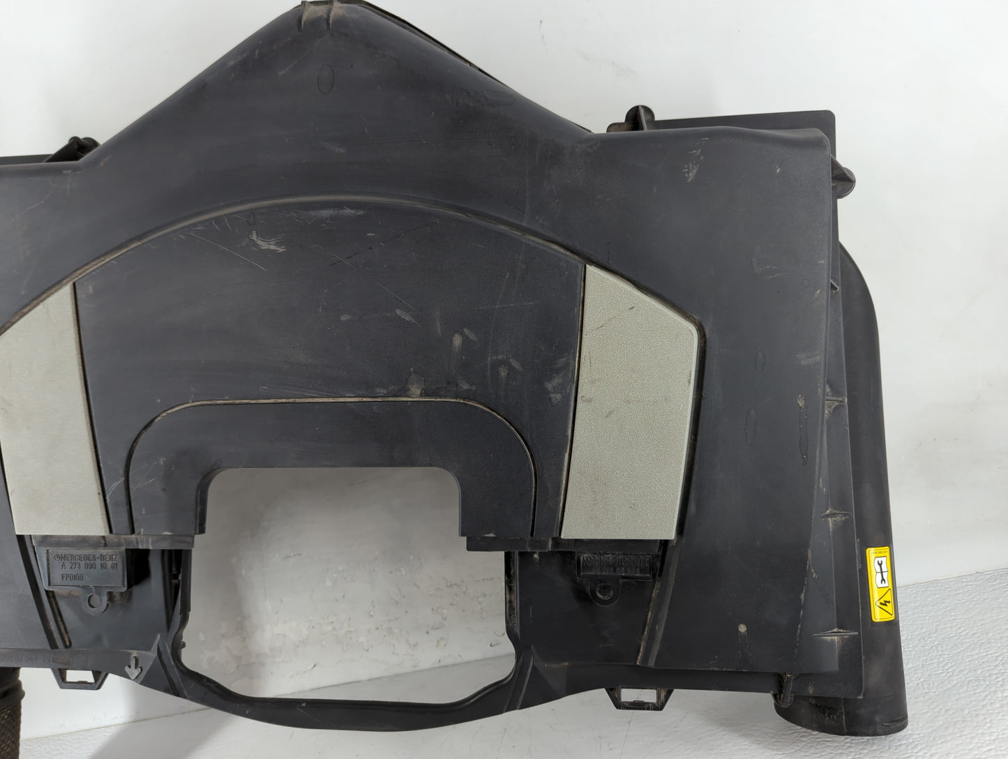2008 Mercedes-benz R350 Engine Cover - Oemusedautoparts1.com