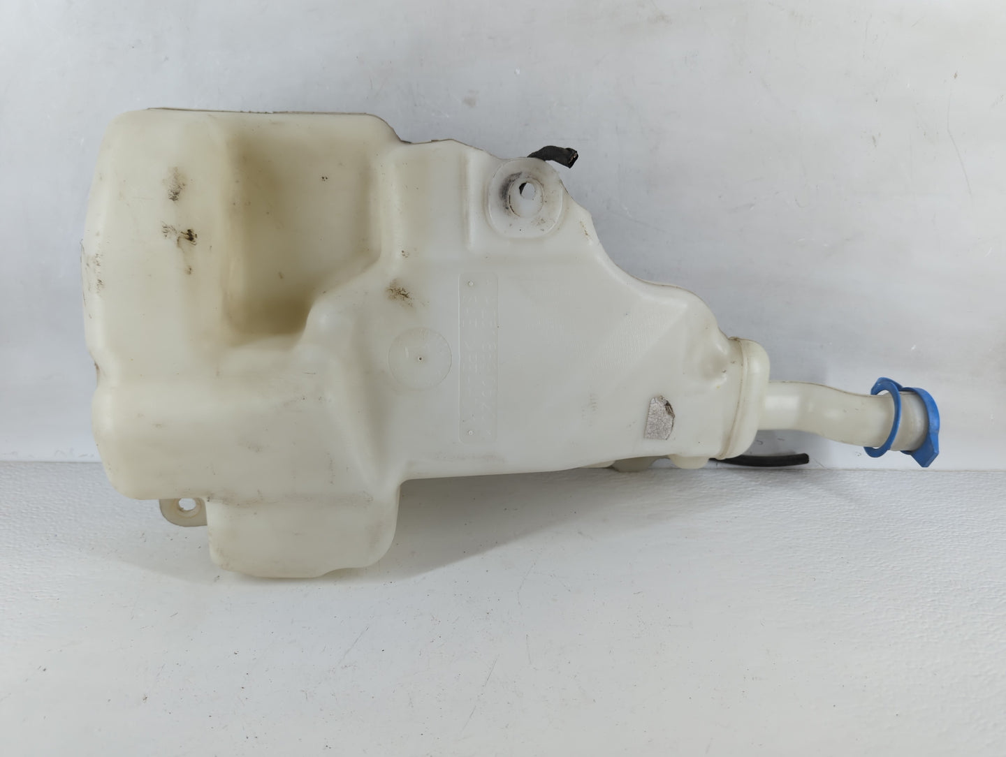 2007-2010 Mercedes-benz R350 Windshield Washer Fluid Reservoir Bottle Oem - Oemusedautoparts1.com