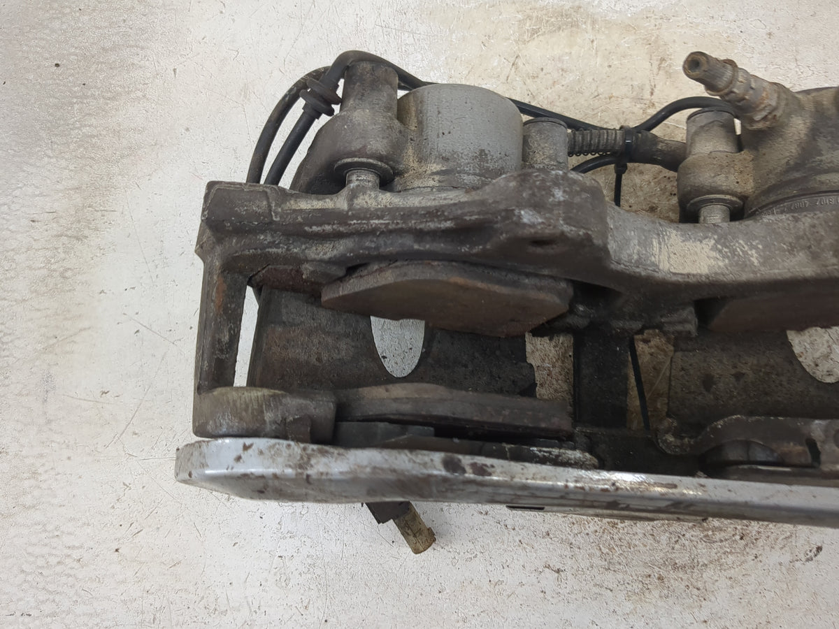 Mercedes-benz S-class Front Passenger Right Brake Caliper - Oemusedautoparts1.com