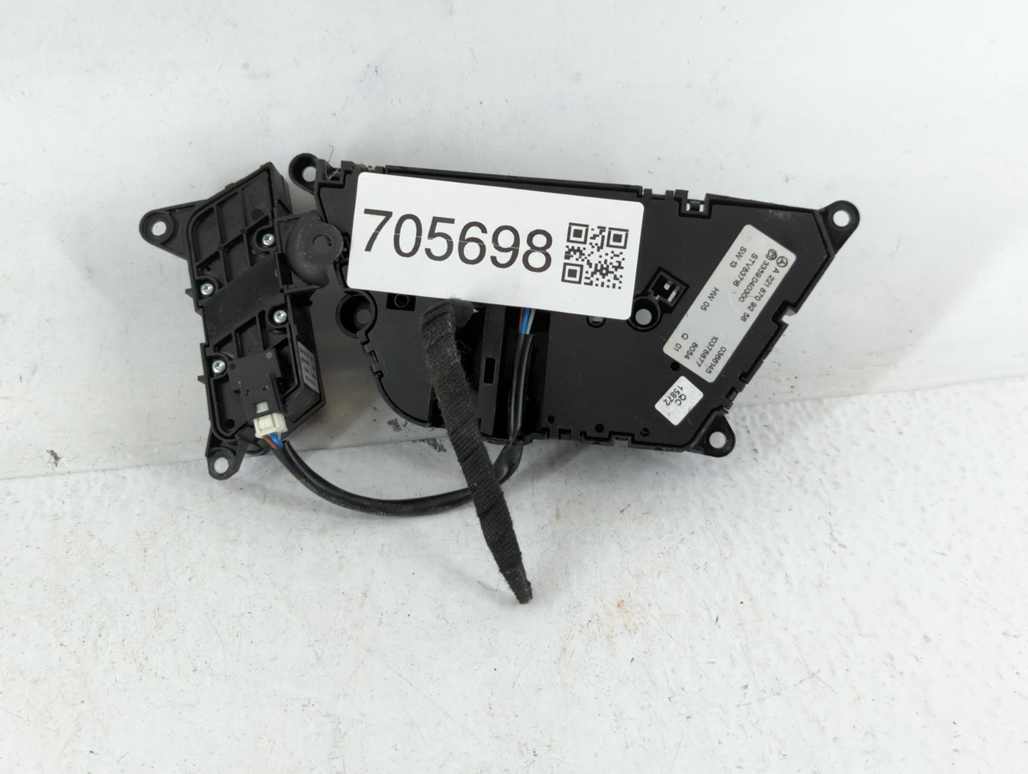 2007-2013 Mercedes-Benz S550 Power Mirror Switch Replacement Driver Side Left P/N:10378877 A 221 870 92 58 Fits OEM Used Aut