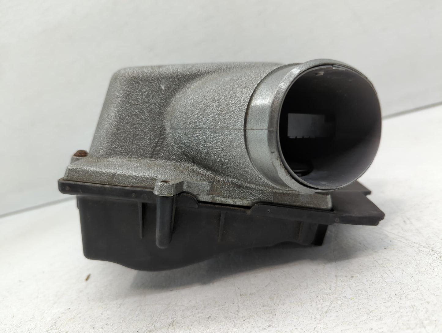 2008-2010 Mercedes-benz S63 Amg Air Cleaner Intake-duct Hose Tube - Oemusedautoparts1.com
