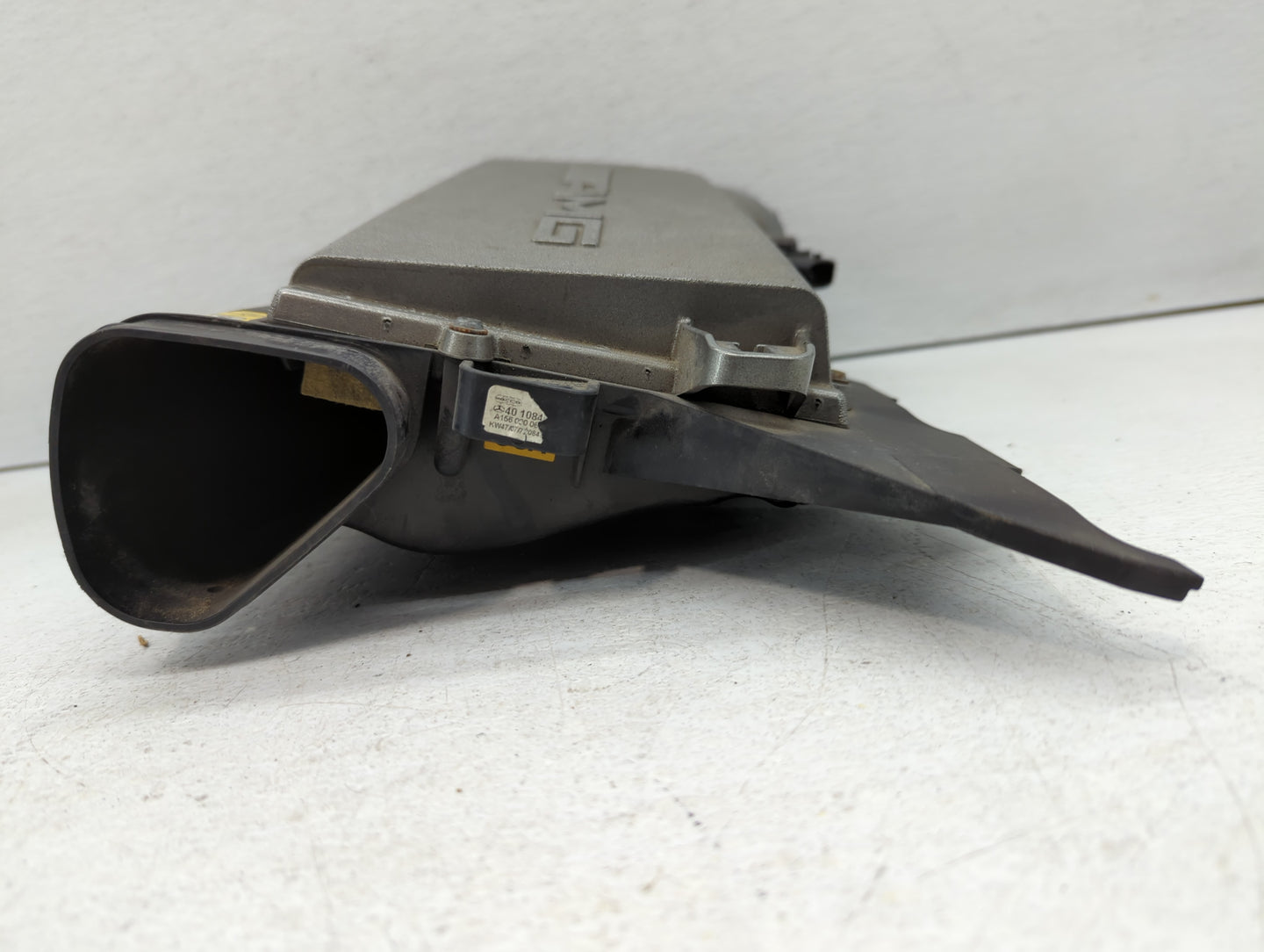 2008-2010 Mercedes-benz S63 Amg Air Cleaner Intake-duct Hose Tube - Oemusedautoparts1.com