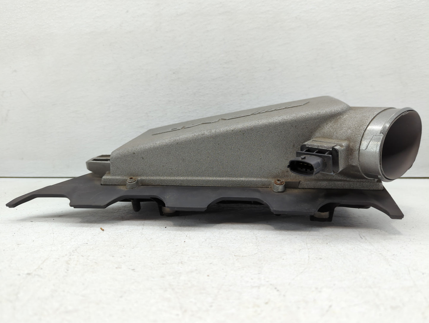 2008-2010 Mercedes-benz S63 Amg Air Cleaner Intake-duct Hose Tube - Oemusedautoparts1.com