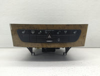 2005-2009 Mercedes-Benz Slk350 Radio AM FM Cd Player Receiver Replacement P/N:211 827 55 42 2118275542 Fits OEM Used Auto Pa