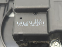 2005-2009 Mercedes-Benz Slk350 Radio AM FM Cd Player Receiver Replacement P/N:211 827 55 42 2118275542 Fits OEM Used Auto Pa