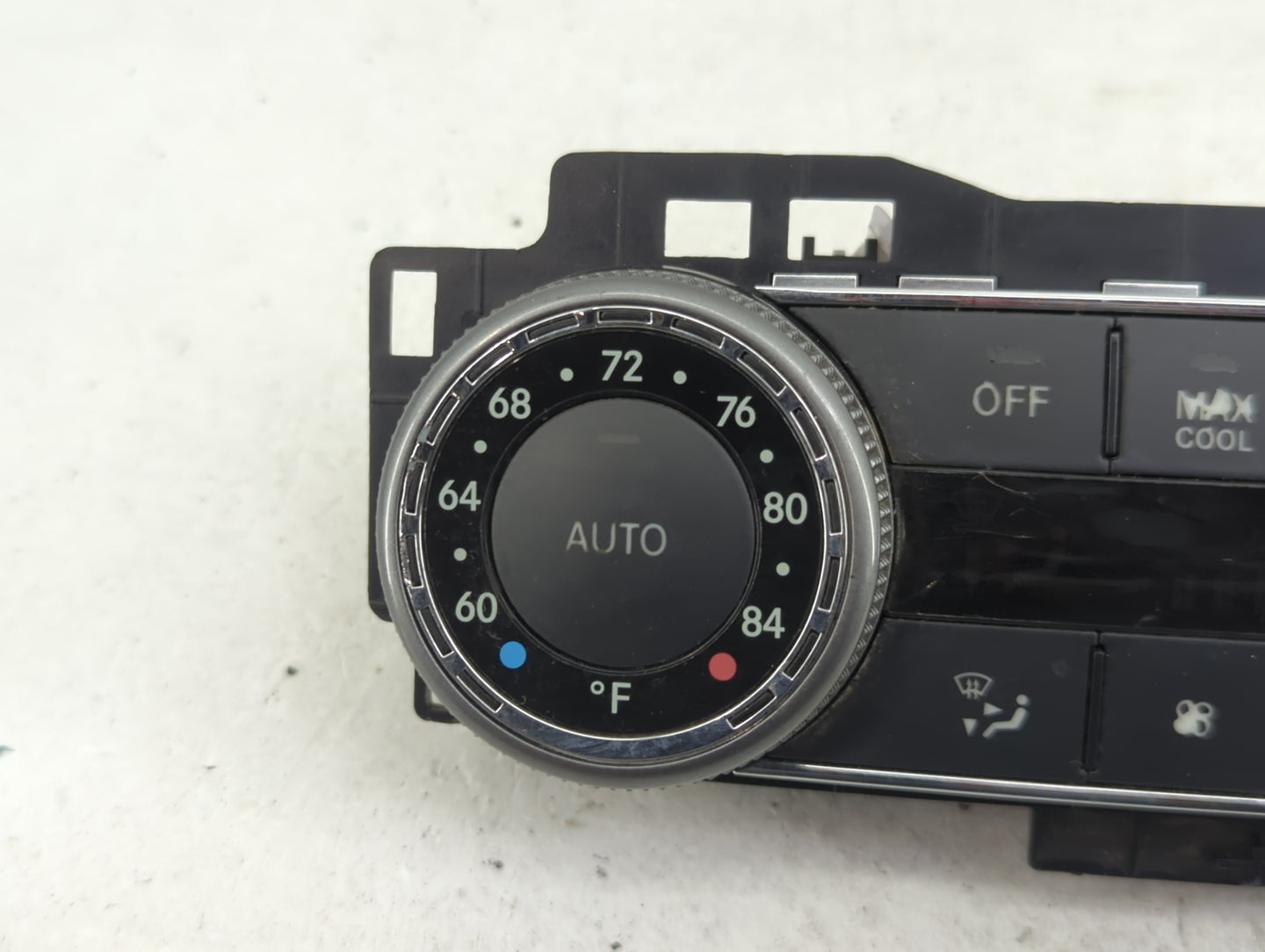 2008 Mercedes C-Class Climate Control Module Temperature AC/Heater Replacement P/N:2048300290 Fits OEM Used Auto Parts - Oem