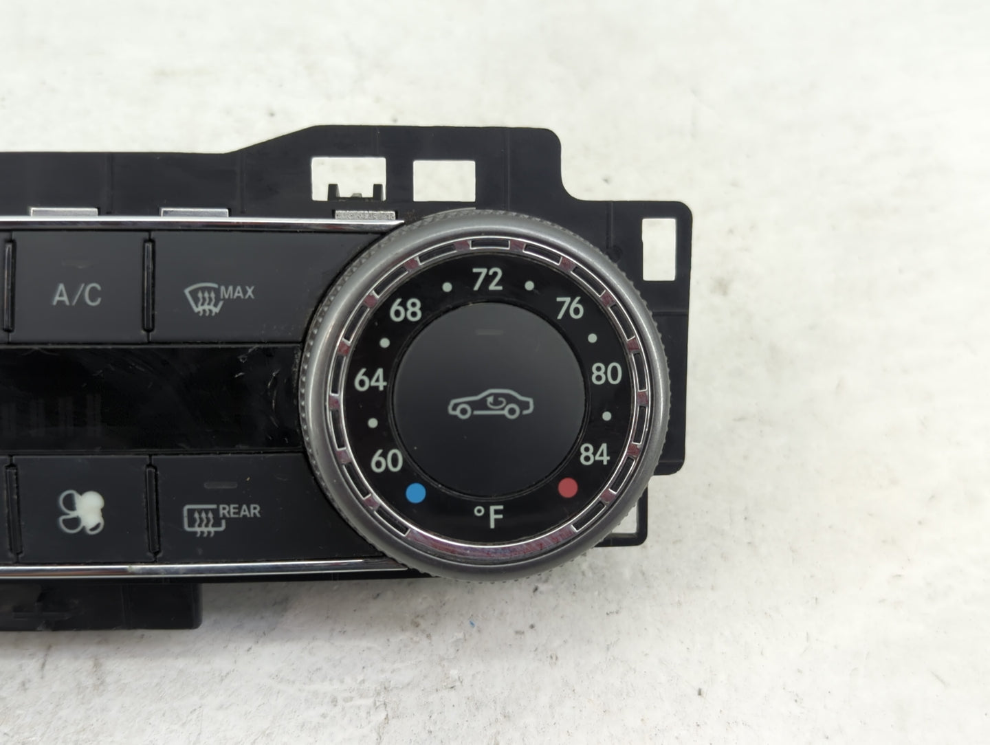 2008 Mercedes C-Class Climate Control Module Temperature AC/Heater Replacement P/N:2048300290 Fits OEM Used Auto Parts - Oem