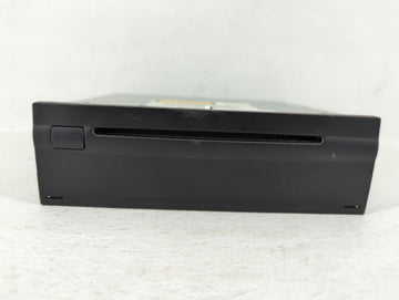 2008 Mercedes Clk350 Radio AM FM Cd Player Receiver Replacement P/N:A 211 870 10 85 203 870 33 89 Fits OEM Used Auto Parts -