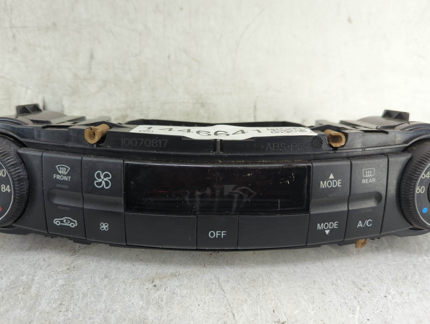 2008 Mercedes E-Class Climate Control Module Temperature AC/Heater Replacement P/N:2118301690 10070817 Fits OEM Used Auto Pa
