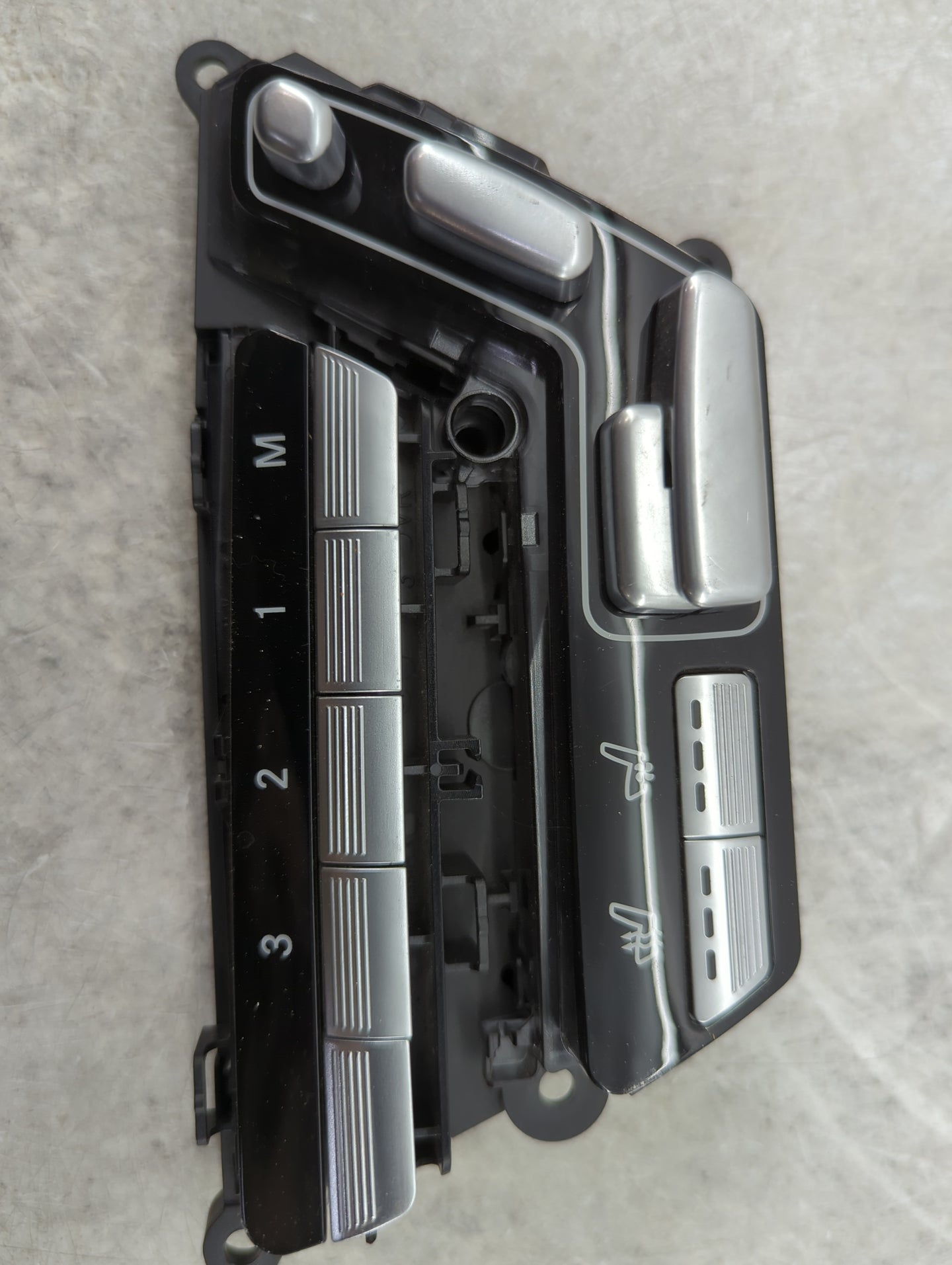 2008 Mercedes S550 Driver Left Seat Switch 1456673 - Oemusedautoparts1.com