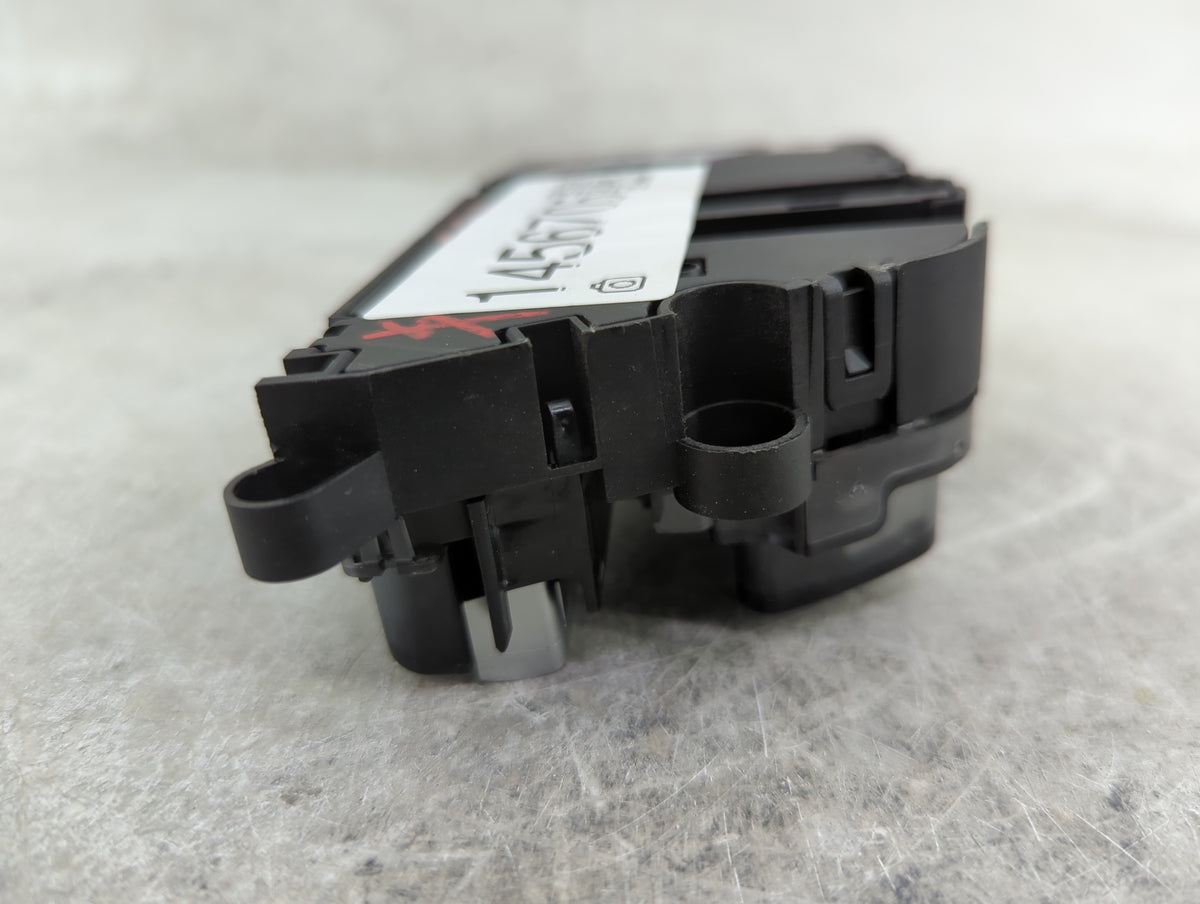 2008 Mercedes S550 Driver Left Seat Switch 1456705 - Oemusedautoparts1.com