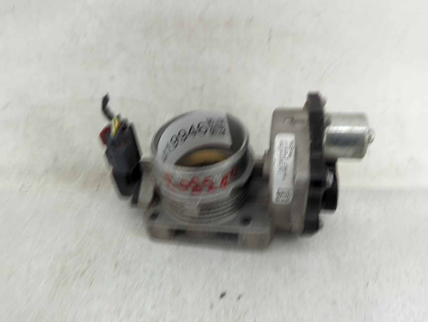 2005-2011 Mercury Grand Marquis Throttle Body Fits Fits 2004 2005 2006 2007 2008 2009 2010 2011 2012 2013 2014 2015 2016 OEM