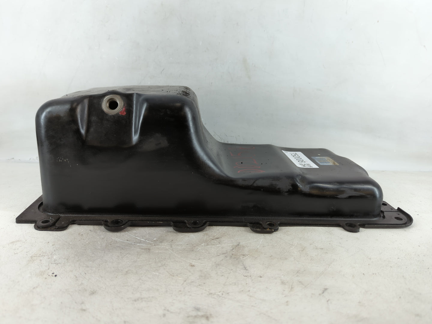 2003-2011 Mercury Grand Marquis Engine Oil Pan P/N:F55E-6694 Fits Fits 2003 2004 2005 2006 2007 2008 2009 2010 2011 OEM Used