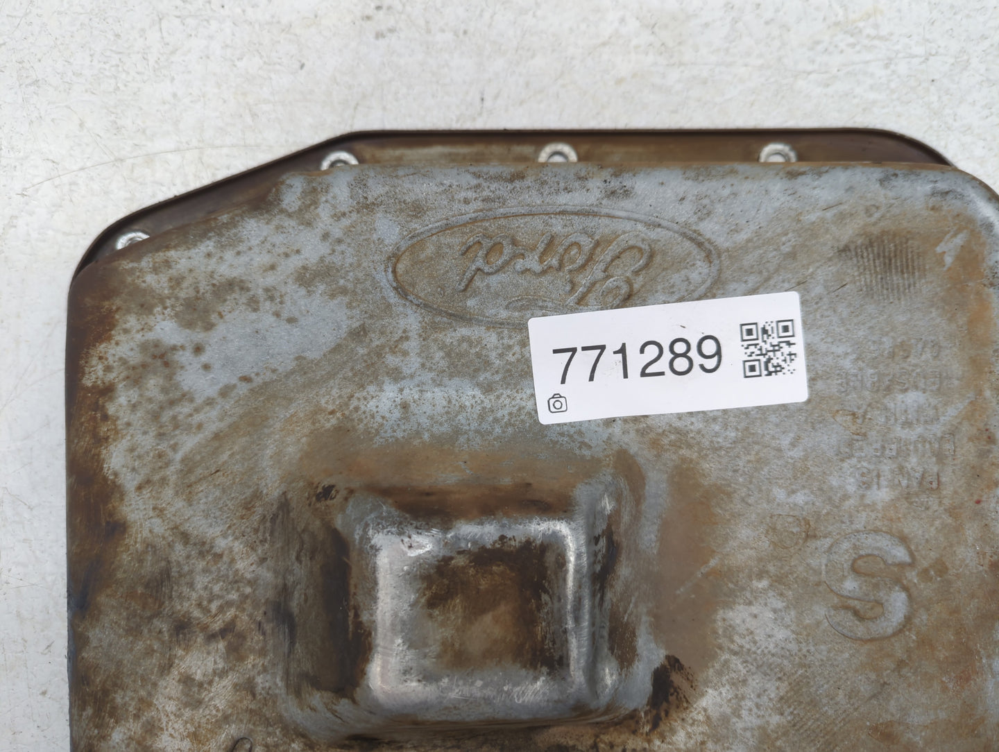 2003-2011 Mercury Grand Marquis Engine Oil Pan Fits Fits 2003 2004 2005 2006 2007 2008 2009 2010 2011 OEM Used Auto Parts - 