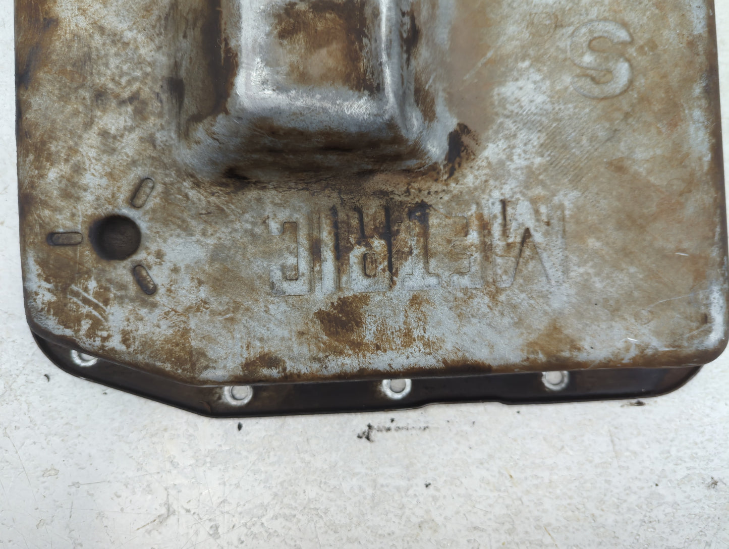 2003-2011 Mercury Grand Marquis Engine Oil Pan Fits Fits 2003 2004 2005 2006 2007 2008 2009 2010 2011 OEM Used Auto Parts - 