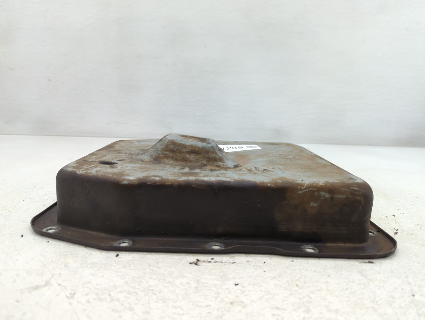 2003-2011 Mercury Grand Marquis Engine Oil Pan Fits Fits 2003 2004 2005 2006 2007 2008 2009 2010 2011 OEM Used Auto Parts - 