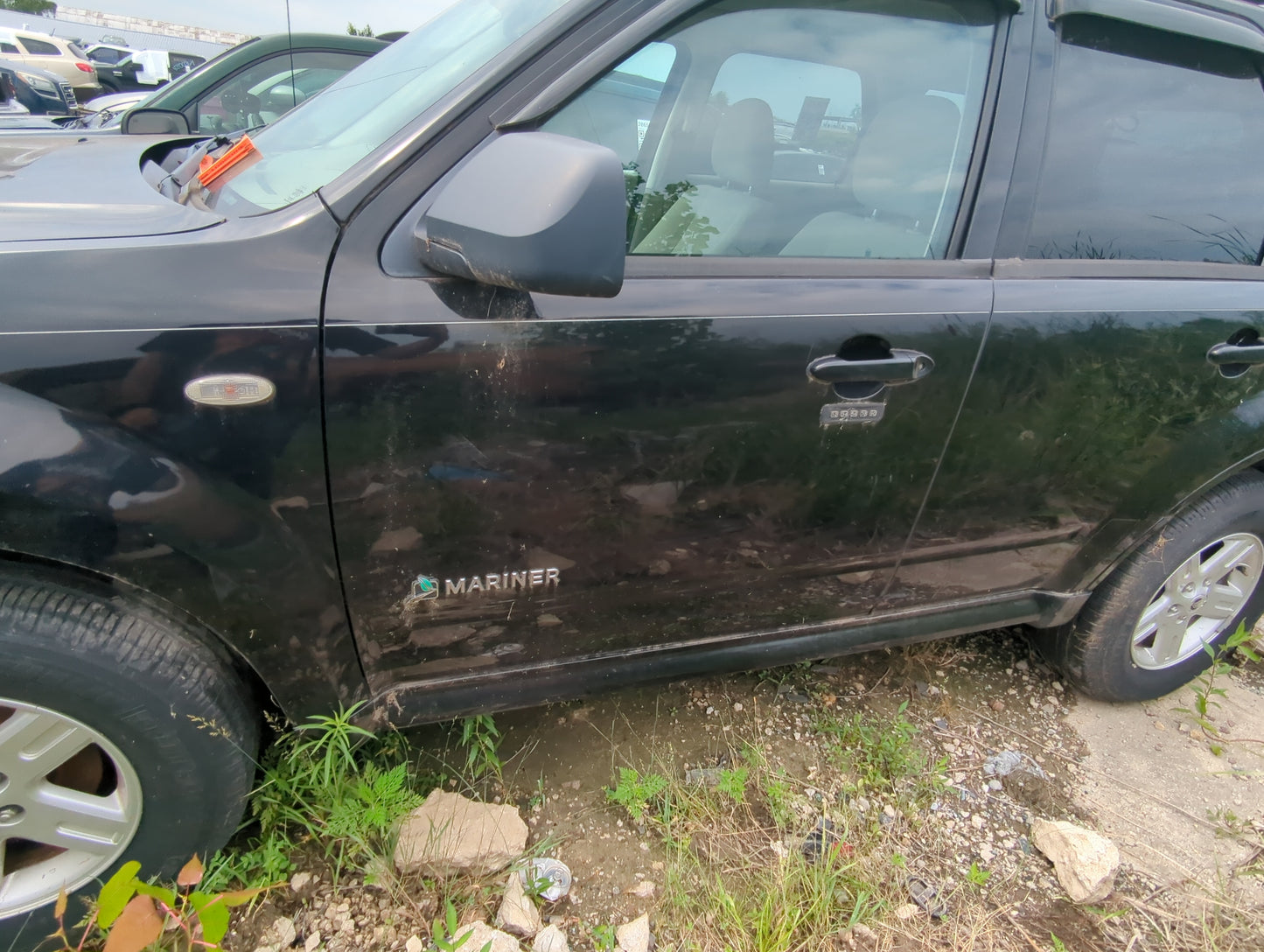 2008-2011 Mercury Mariner Driver Front Door Oem 1089515 - Oemusedautoparts1.com