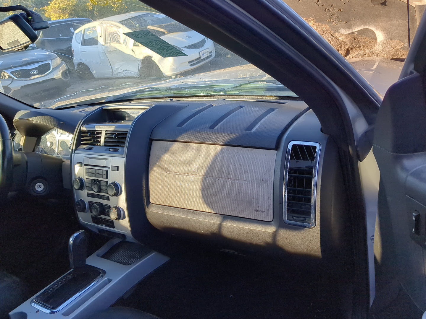 2008-2011 Mercury Mariner Air Bag Passenger Right Dashboard OEM Fits Fits 2008 2009 2010 2011 2012 OEM Used Auto Parts - Oem